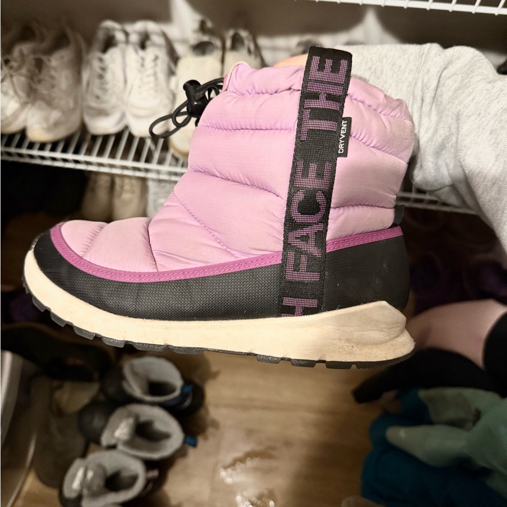 The North Face Lavender and Black Footwear - Picture 3 of 3